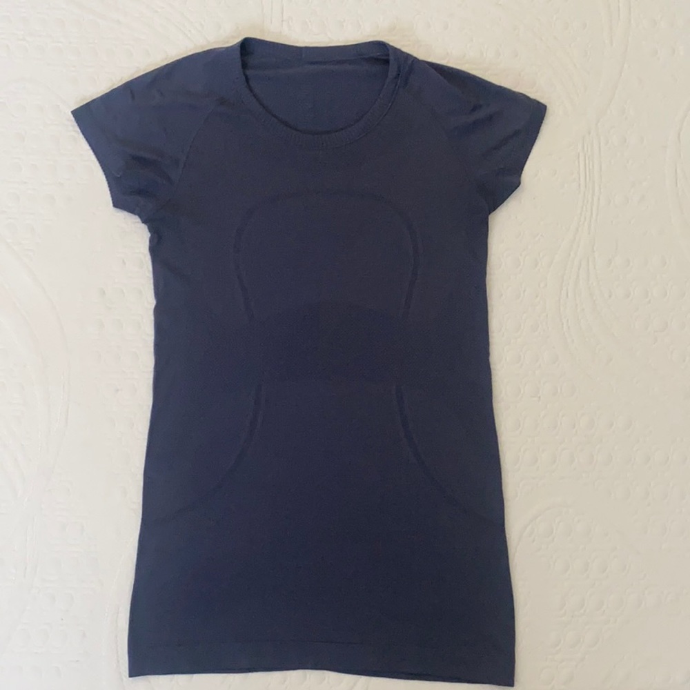 Lululemon Swiftly Tech Short Sleeve
